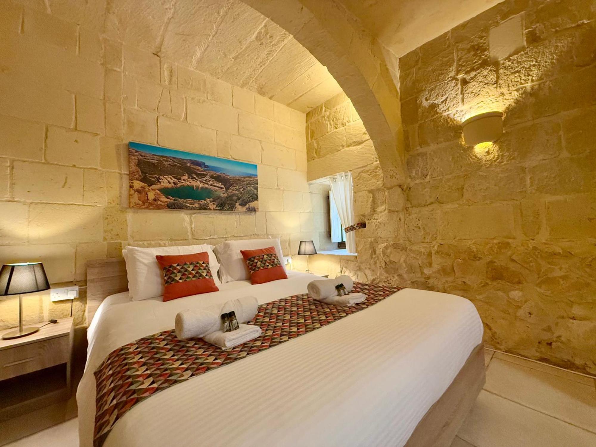 Ta' Matmura B&B อาร์บ ภายนอก รูปภาพ