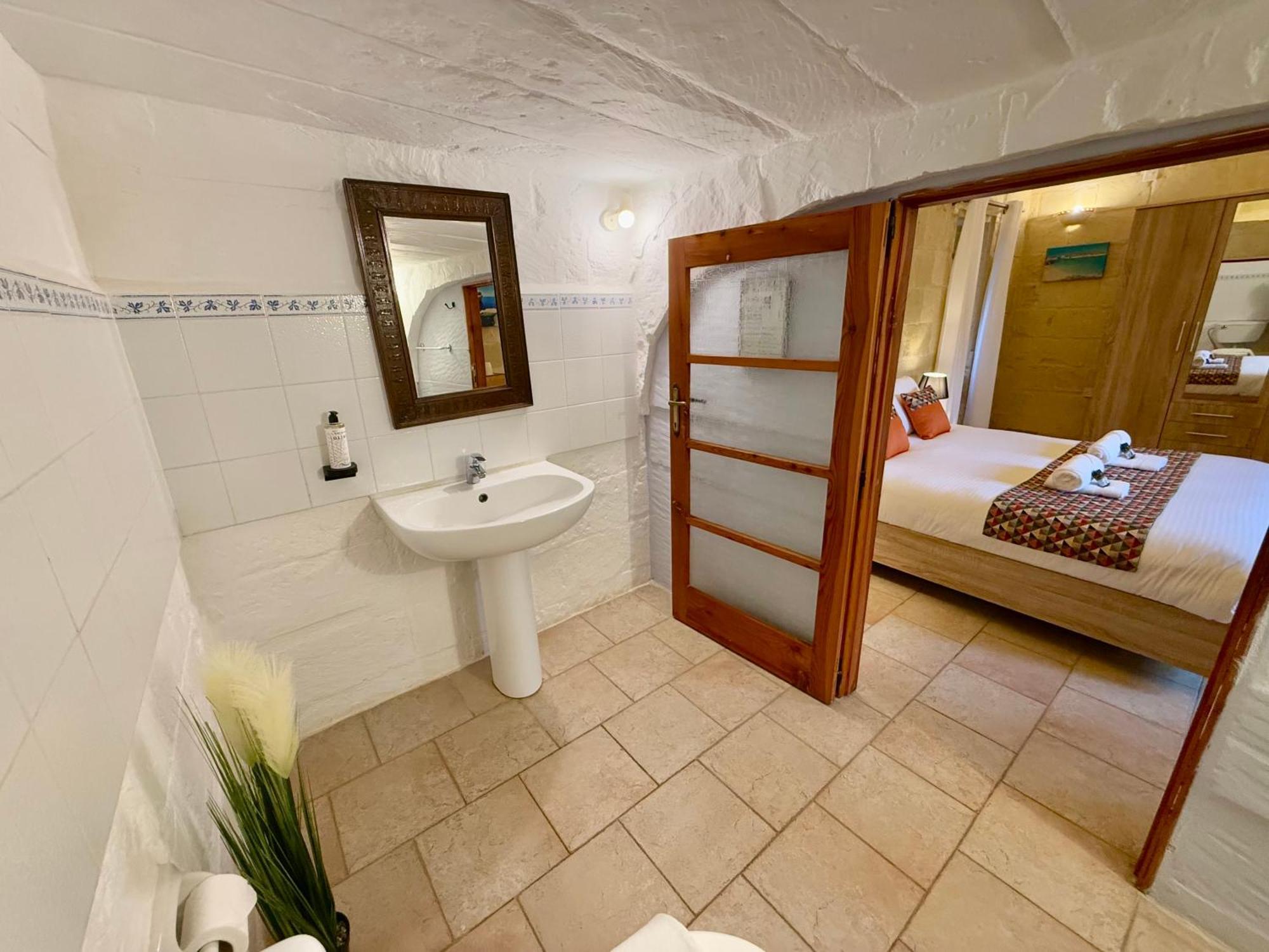 Ta' Matmura B&B อาร์บ ภายนอก รูปภาพ