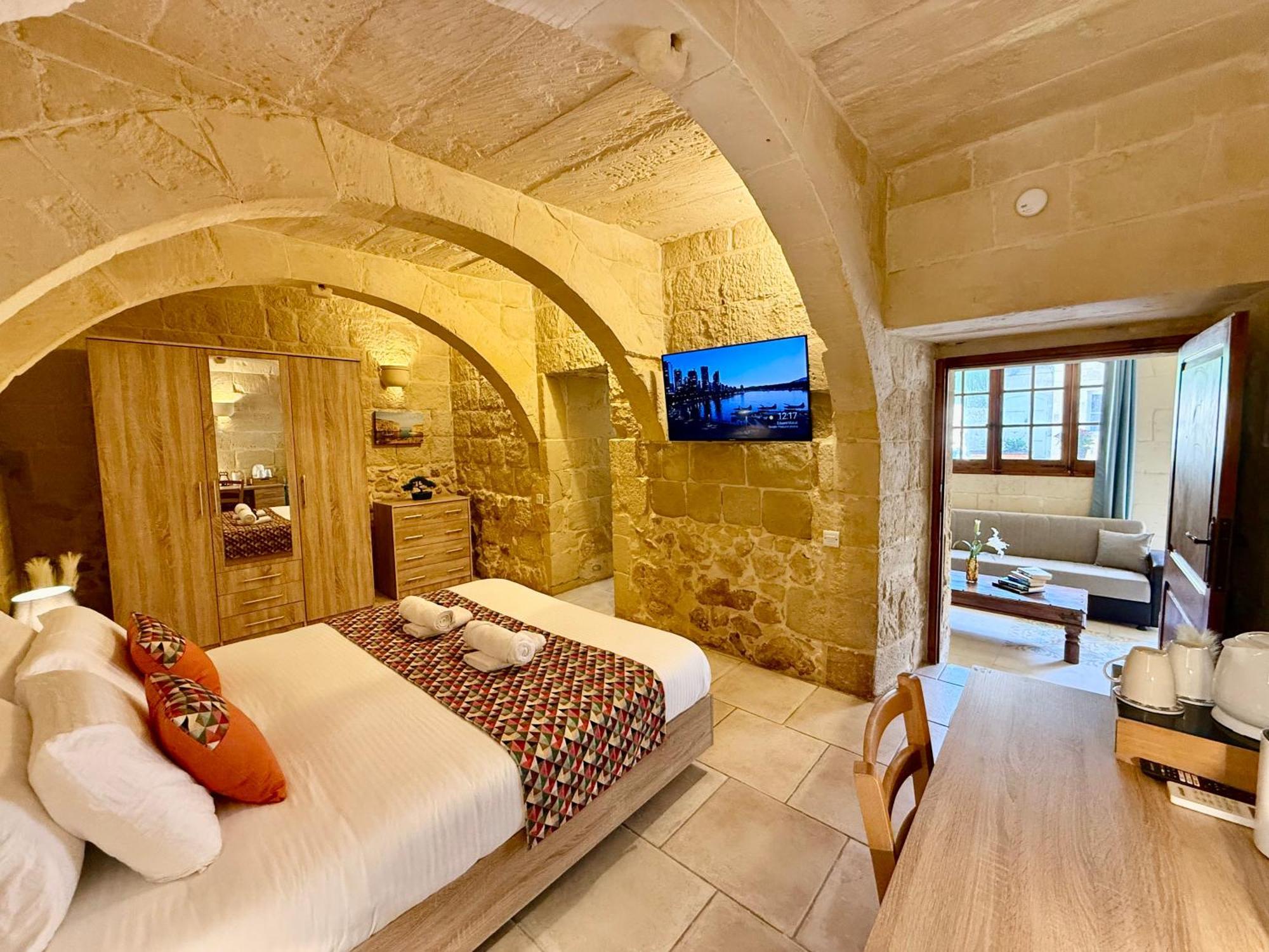 Ta' Matmura B&B อาร์บ ภายนอก รูปภาพ